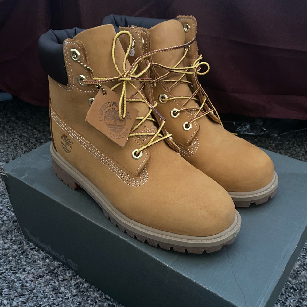 Childrens timberland’s boots